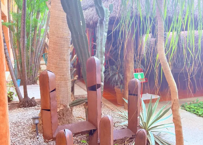 Beautiful Dbl Bed In The Heart Of Pdc Aparthotel Playa del Carmen
